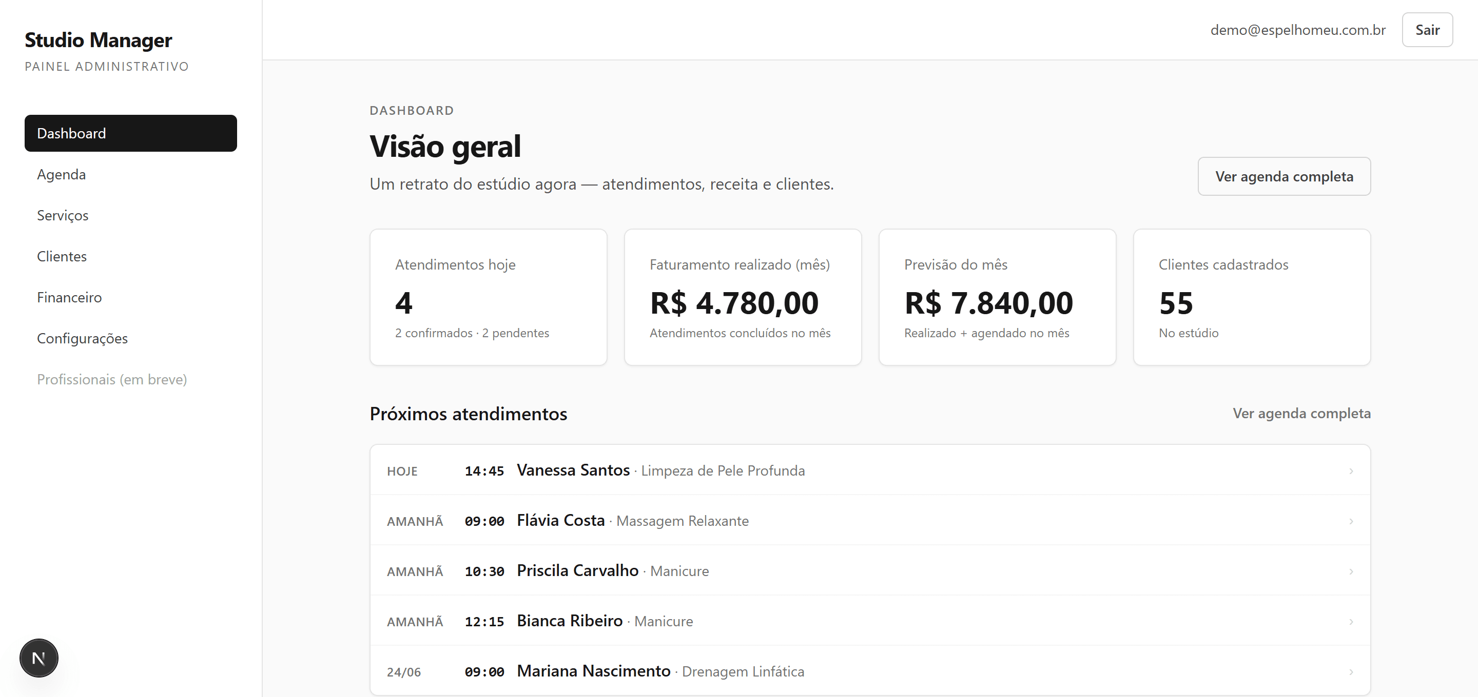 Dashboard administrativo do Studio Manager